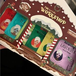 Box set of face masks vegan face masks